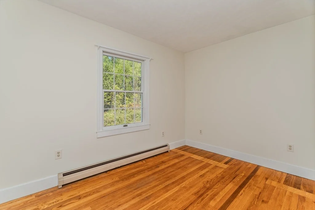 Photo of 7 Roosevelt St