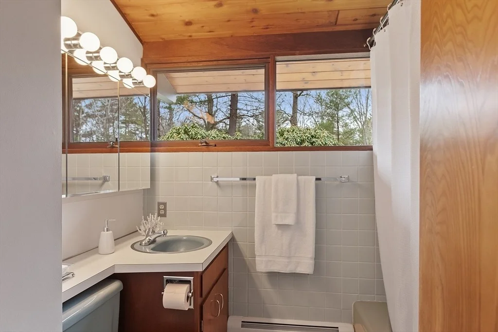 Photo of 228 Heald Road