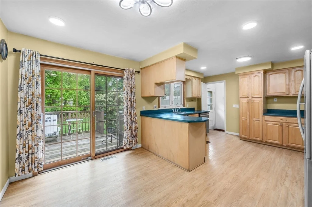 Photo of 72 Paulson Dr