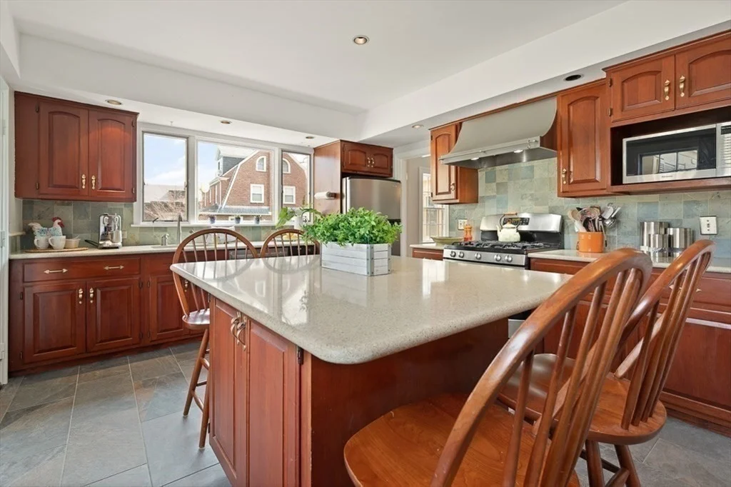 Photo of 246 Woburn Street