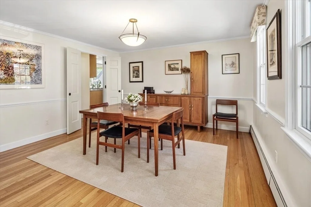 Photo of 11 Queen Anne Lane