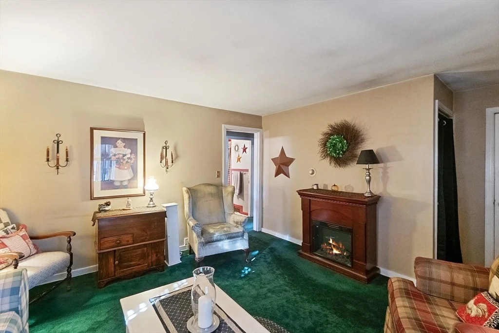 Photo of 78 Blaine St