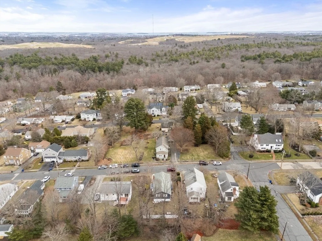 Photo of 84 Sassamon Ave