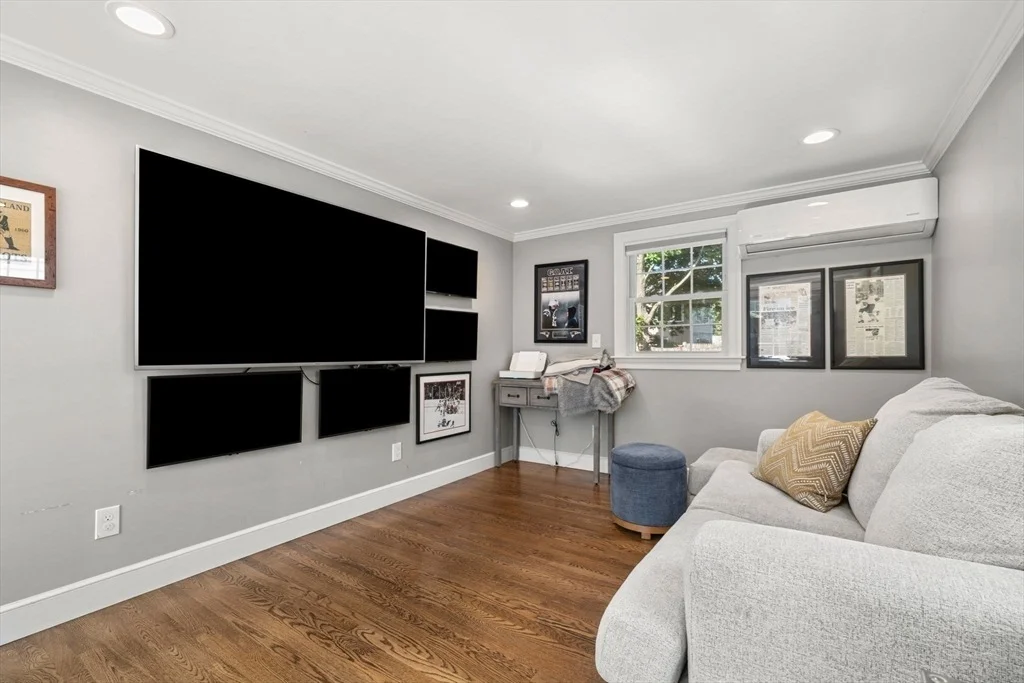 Photo of 53 Sargent Rd