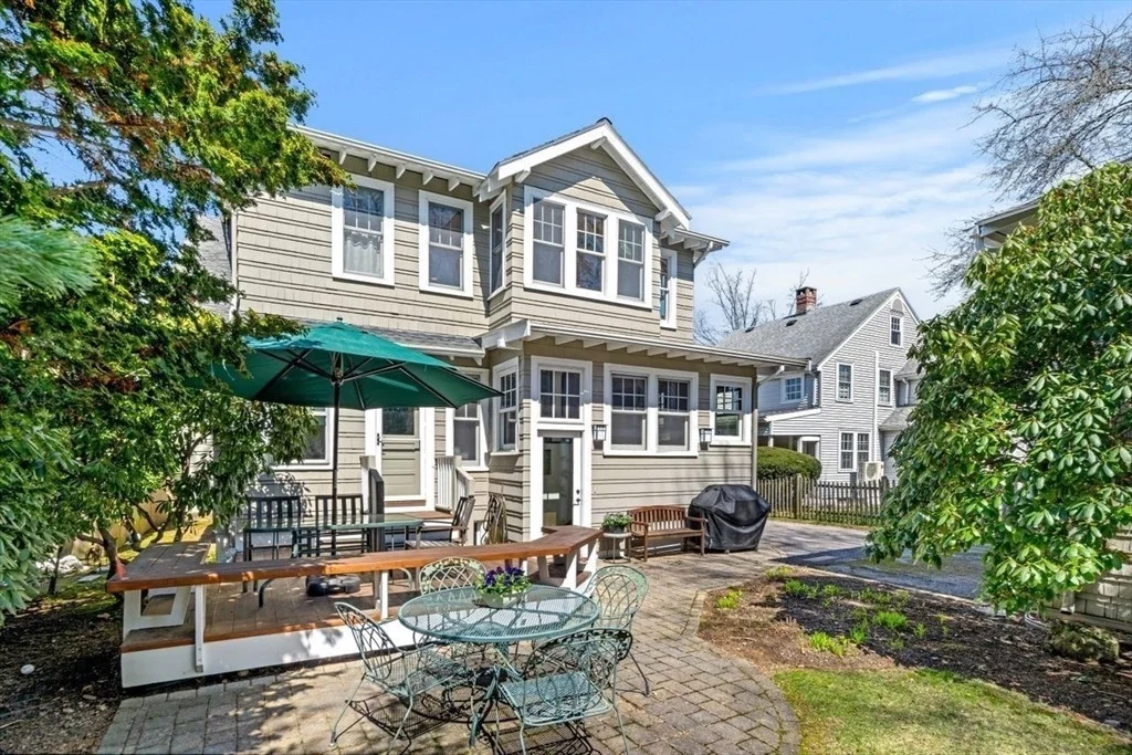Photo of 18 Winthrop Ave