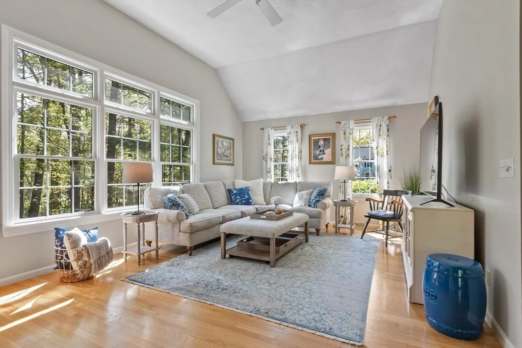 Photo of 25 Whitney Lane