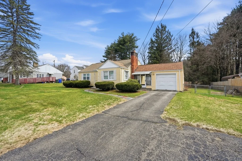 Photo of 15 Kingoke Ln