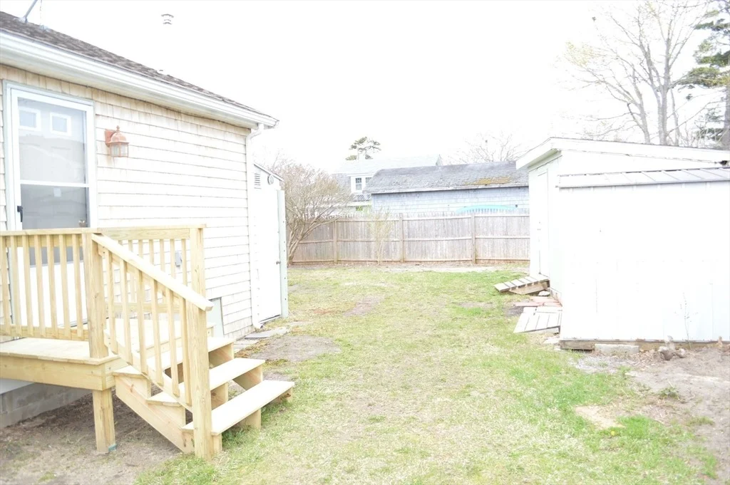 Photo of 17 Bungalow Ln