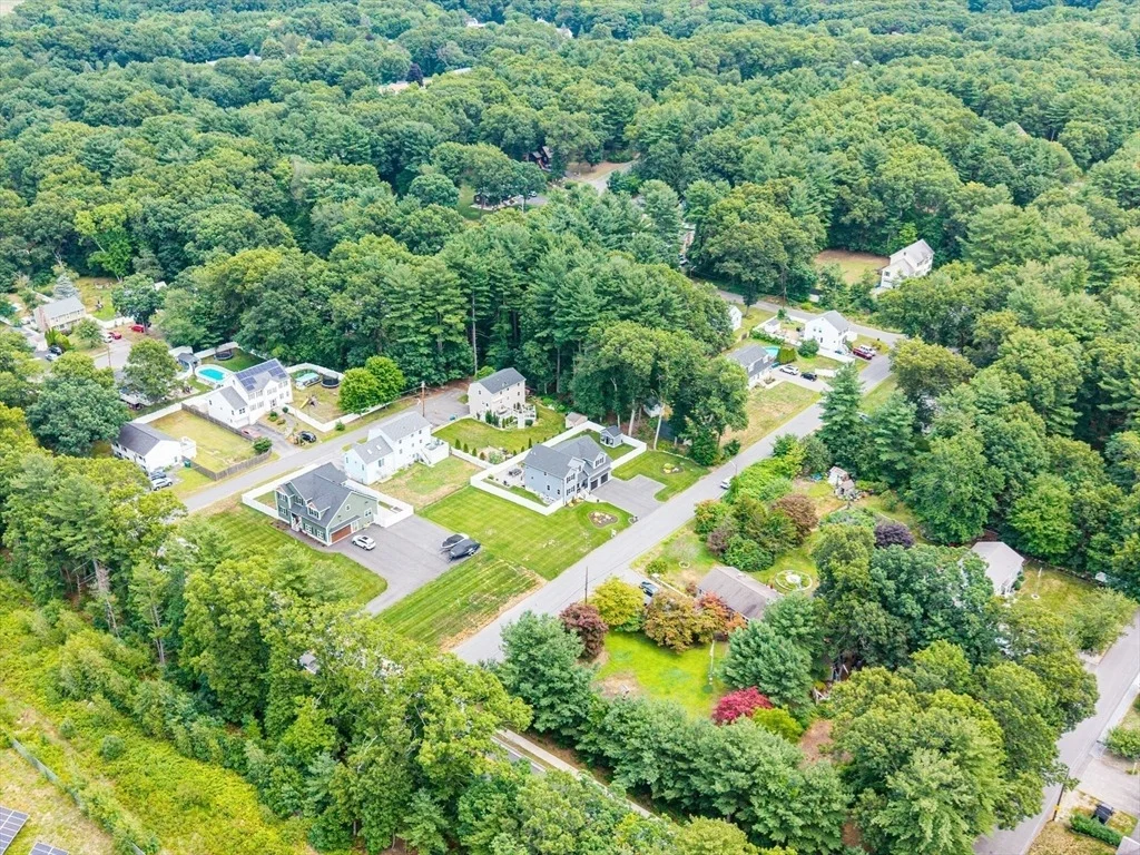Photo of 2 Sequoia Street