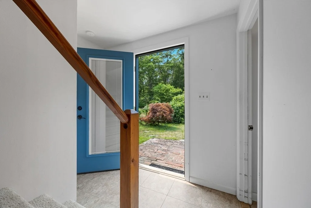 Photo of 418 Massasoit Trail