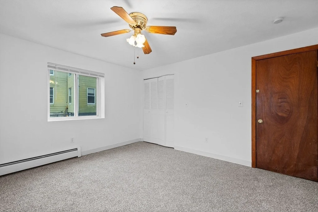 Photo of Unit 7 at 22 Irving St