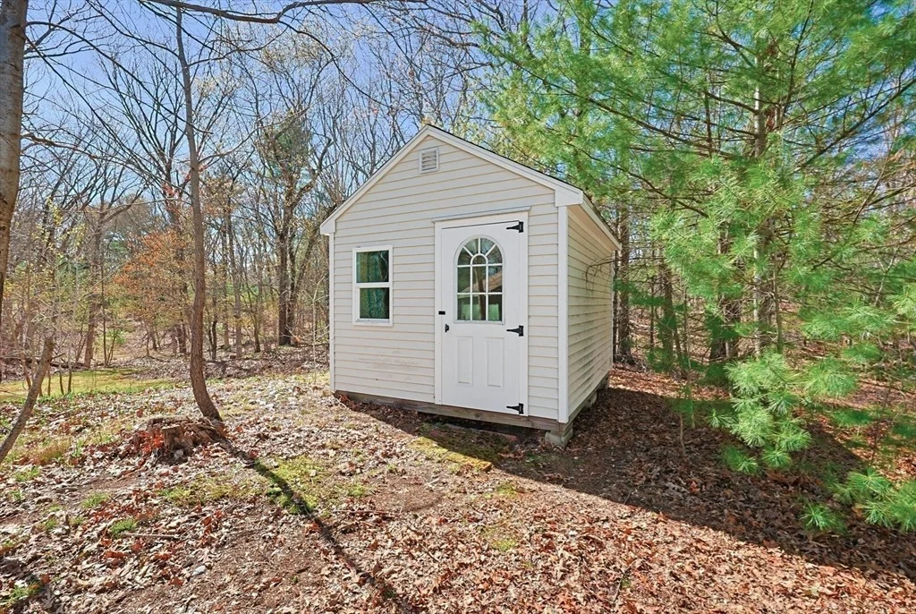 Photo of 6 Hillside Road