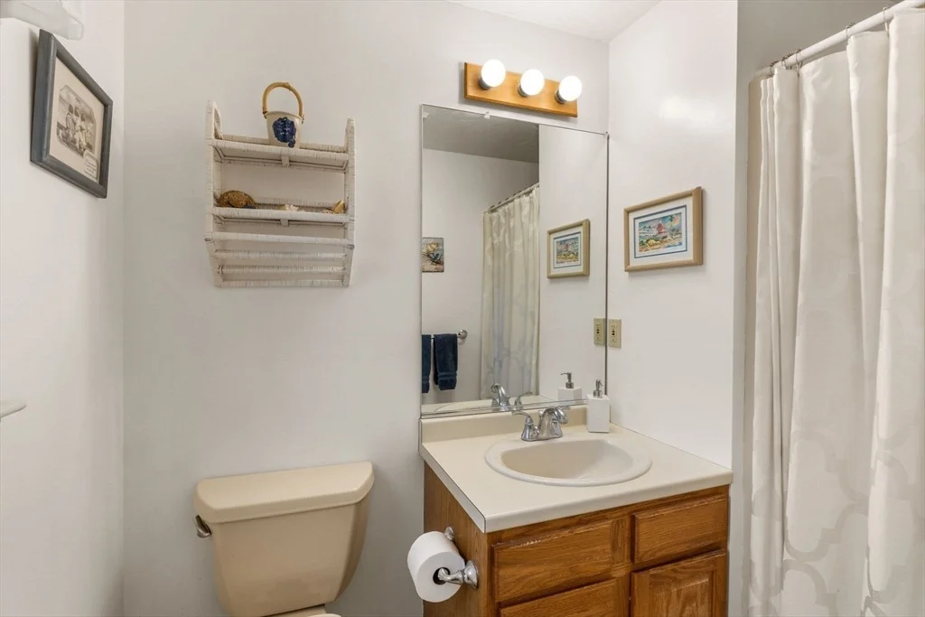 Photo of 37 Ansel Howland Road