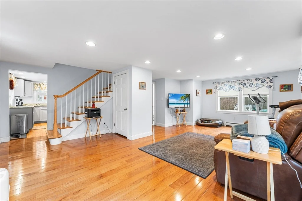 Photo of 363 Maple St