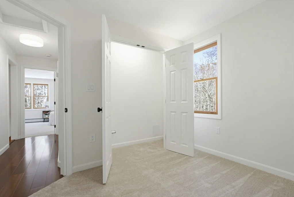 Photo of 3 Charnock Cir