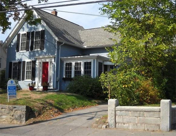 Photo of 77 River St