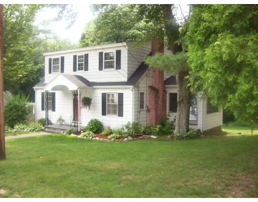 Photo of 8 Carleton Road