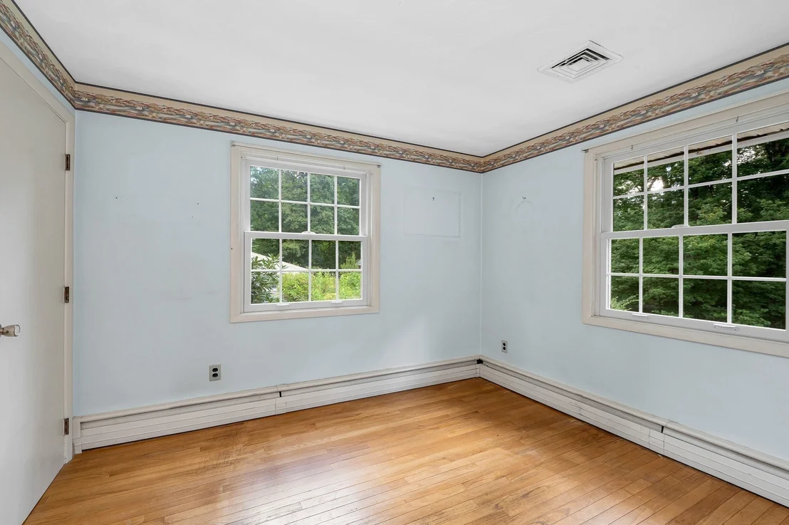 Photo of 16 Porter Rd
