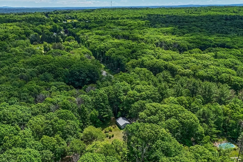 Photo of 294 North Valley Road