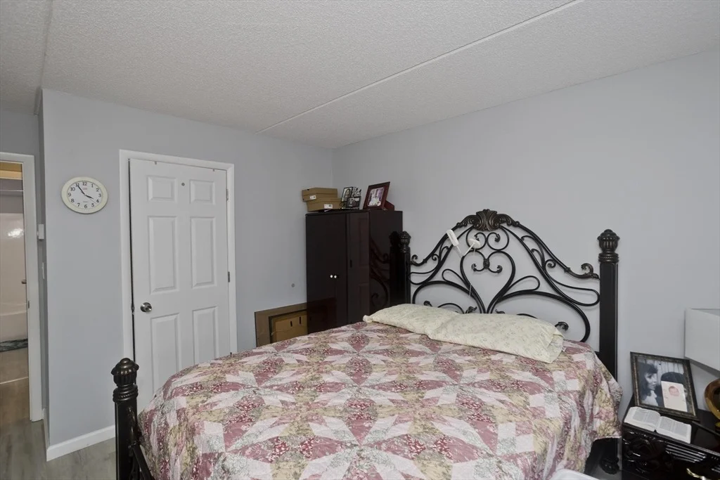 Photo of Unit F at 34 Maple Crest Cir