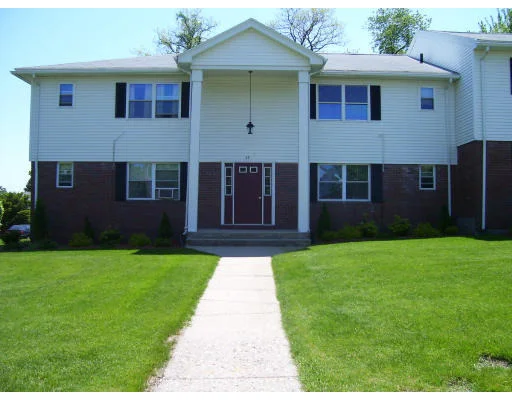 Photo of Unit B at 53 Colonial Circle