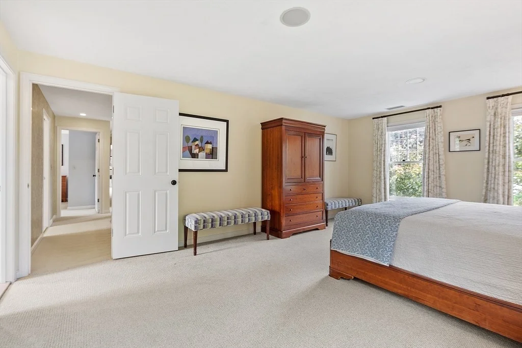 Photo of 166 Harrington Ave