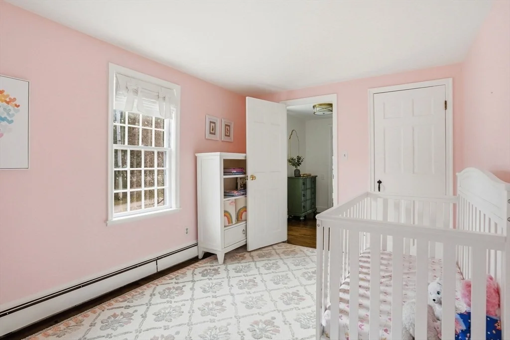 Photo of 2 Queen Anne Ln