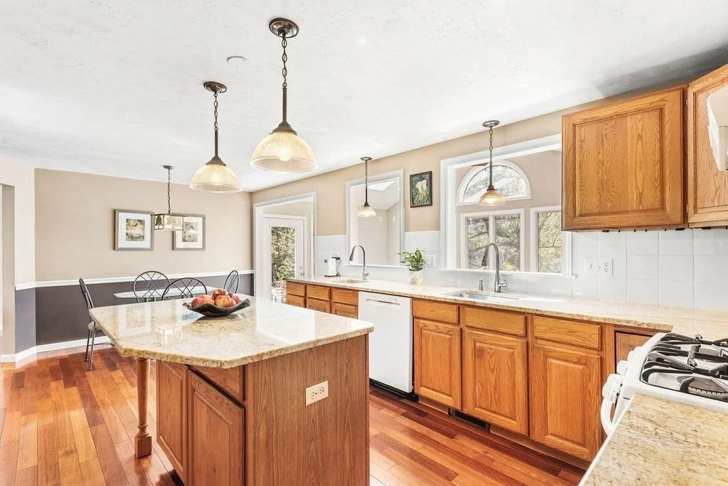 Photo of 192 Fairway Dr