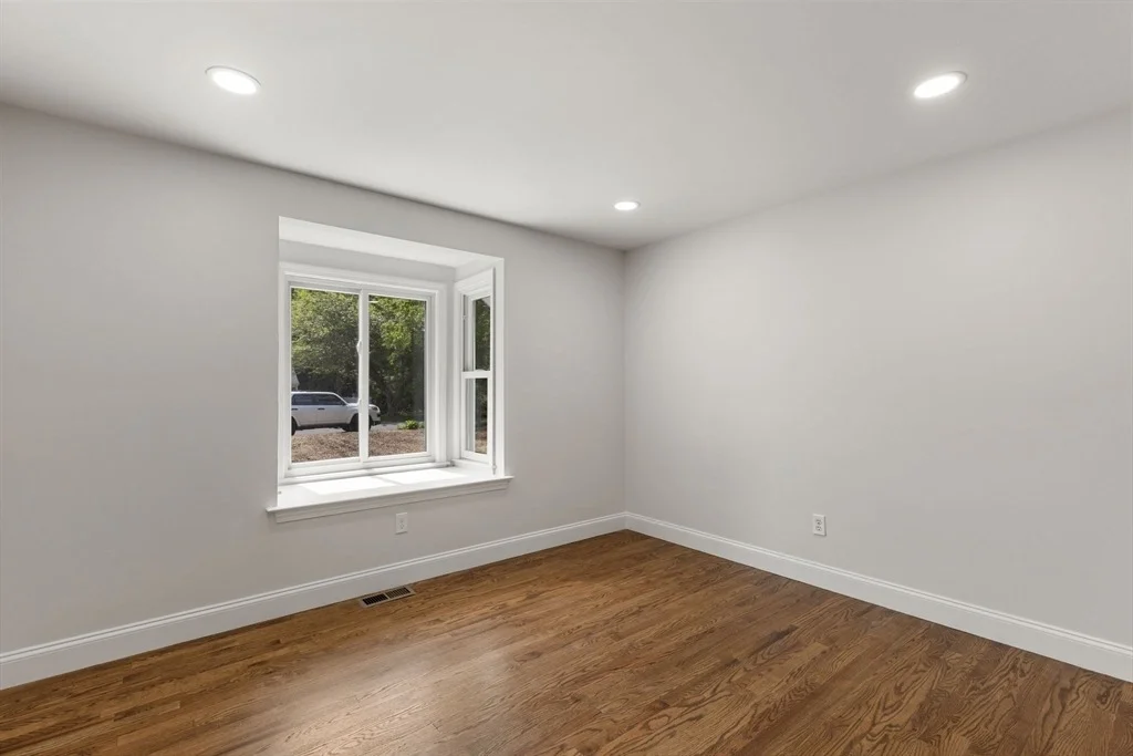 Photo of 24 Widow Coombs Walk