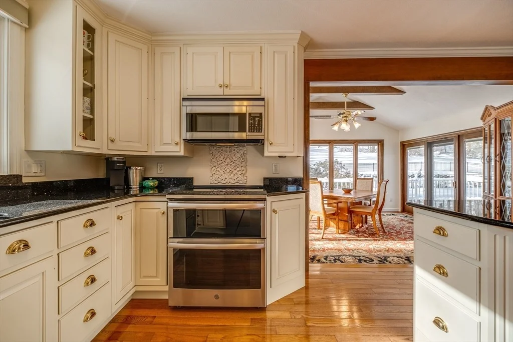 Photo of 697 Florence Road