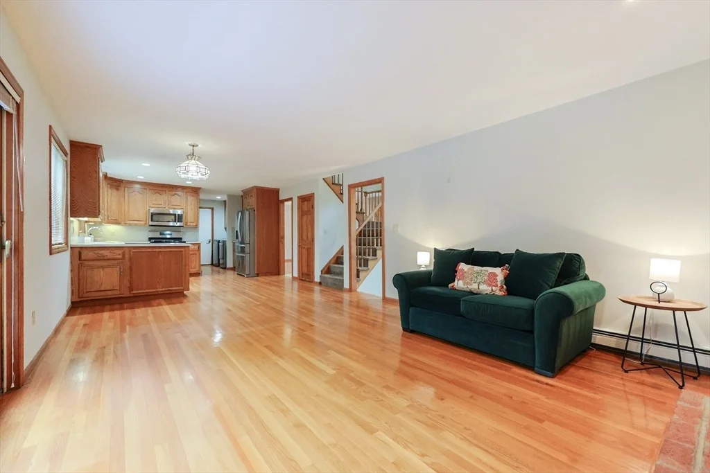 Photo of 7 Gloucester Dr
