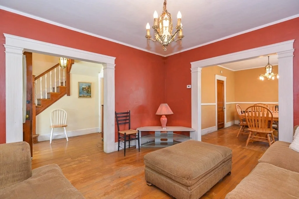 Photo of 25 Maple Ave.