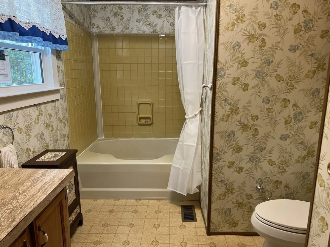 Photo of 8 Jefferson Way