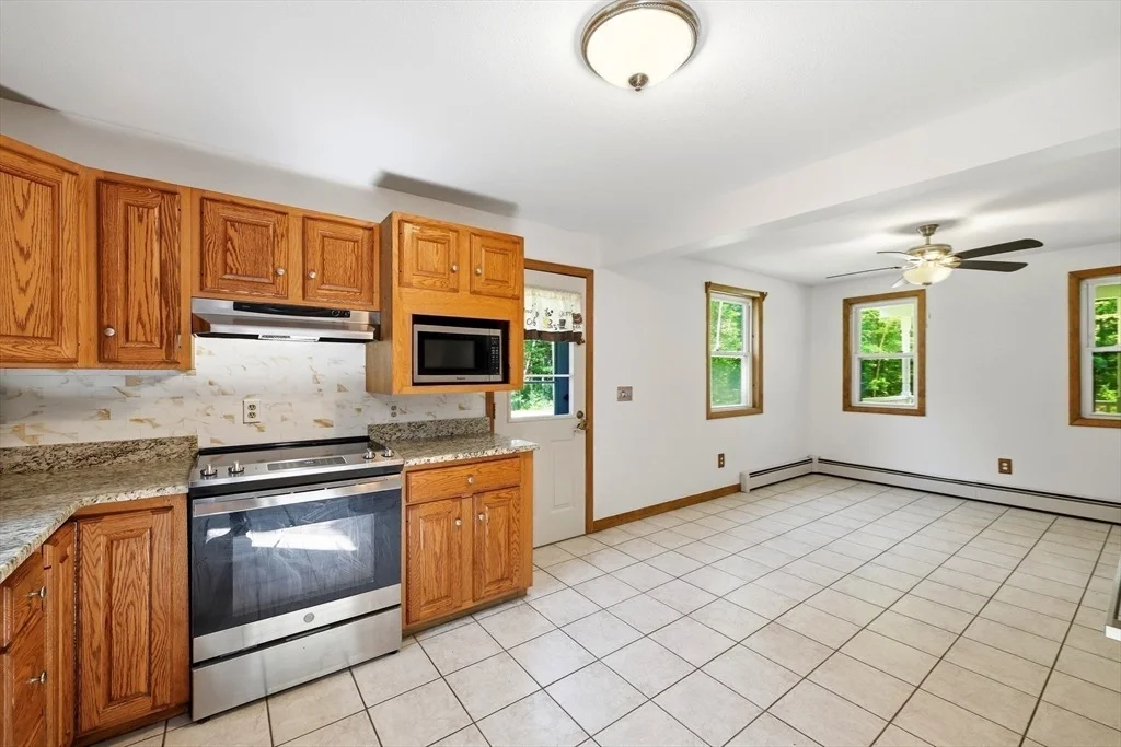 Photo of 705 General Knox Rd