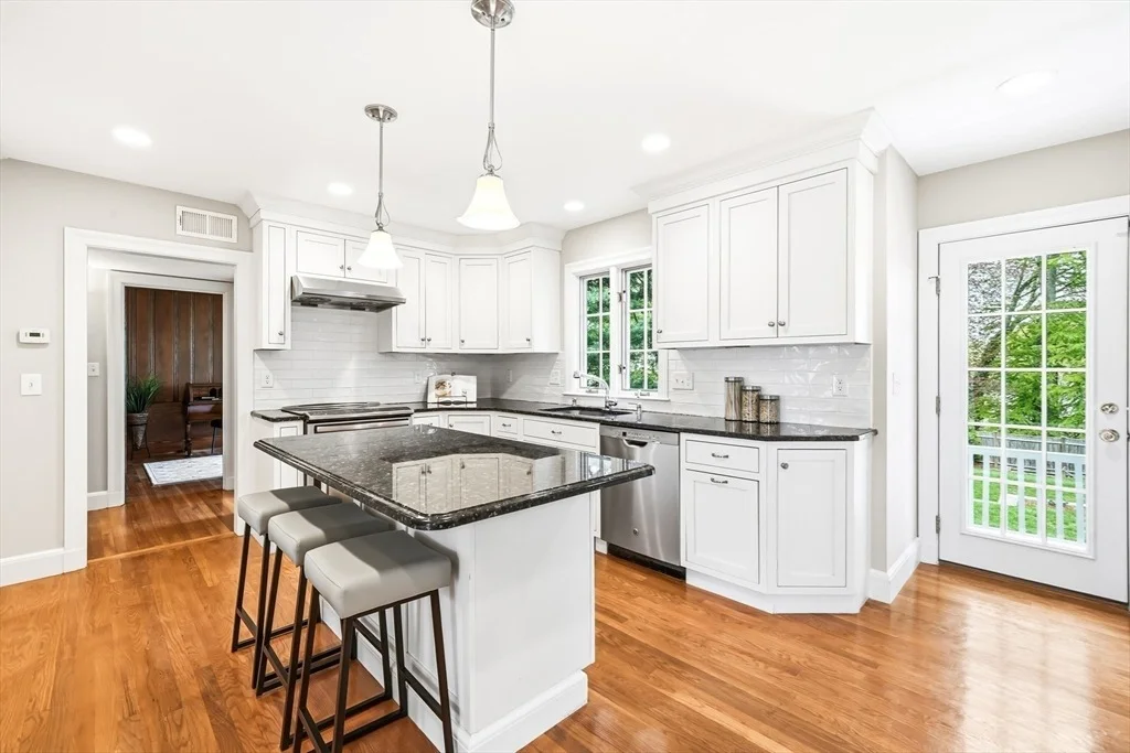 Photo of 28 Homer Rd