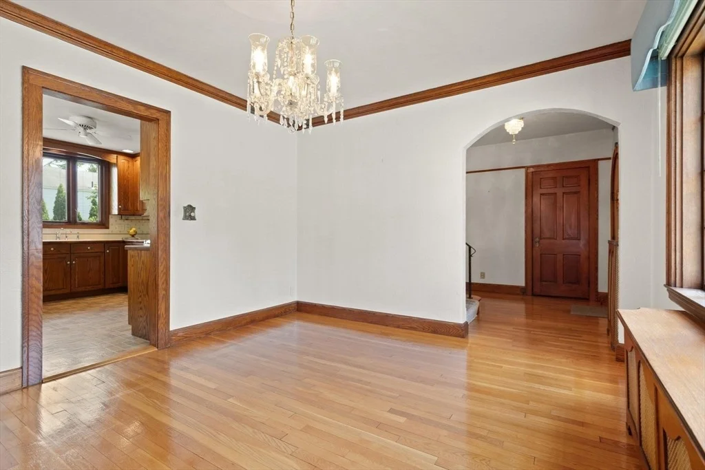 Photo of 9 Mayfield Rd