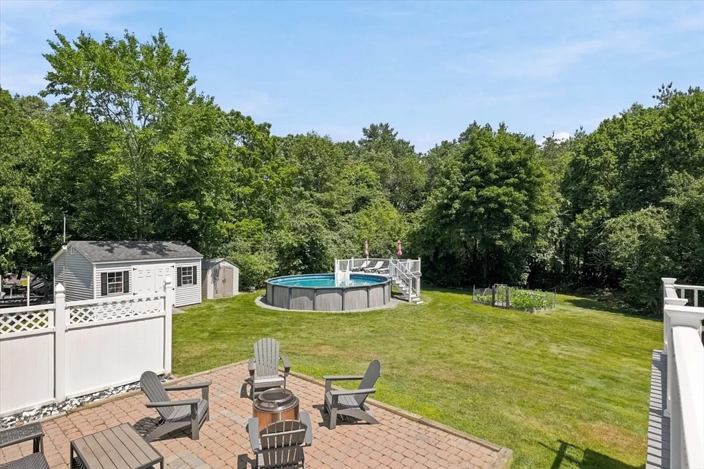 Photo of 67 Surrey Dr