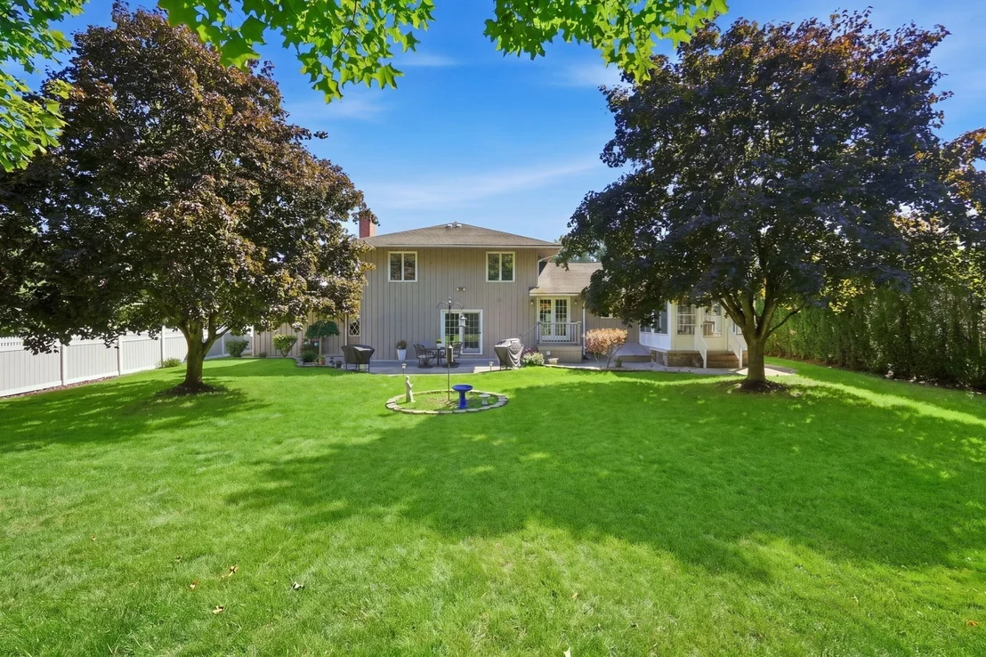 Photo of 105 Higher Brook Dr