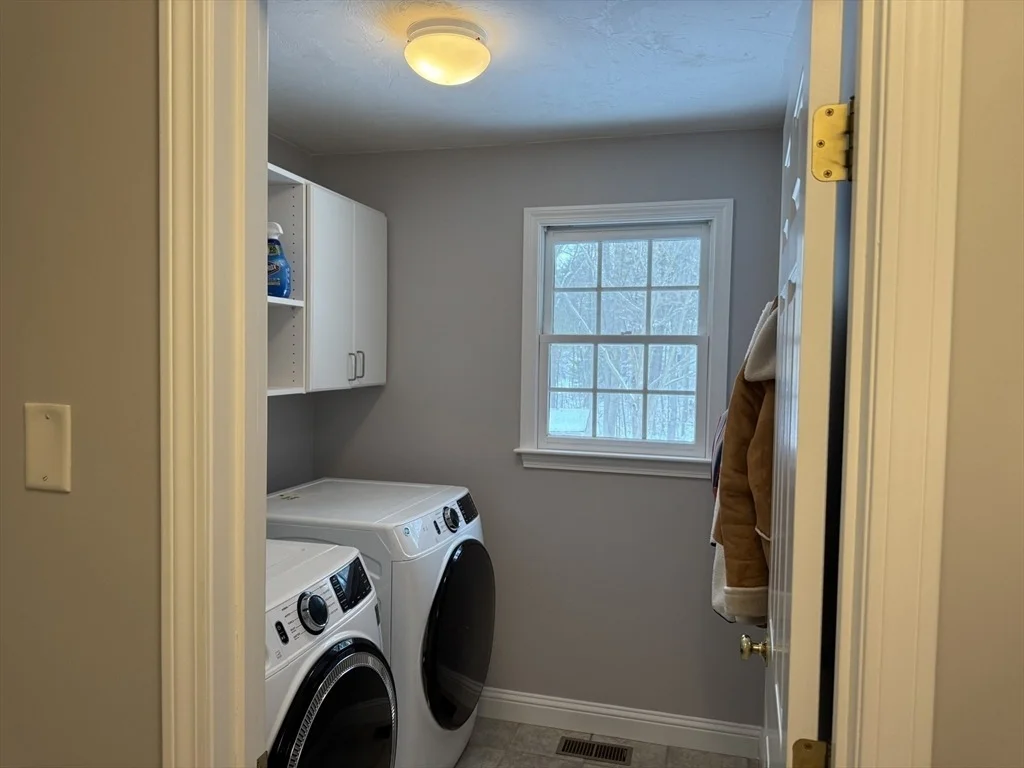 Photo of 4 Haydn Ln