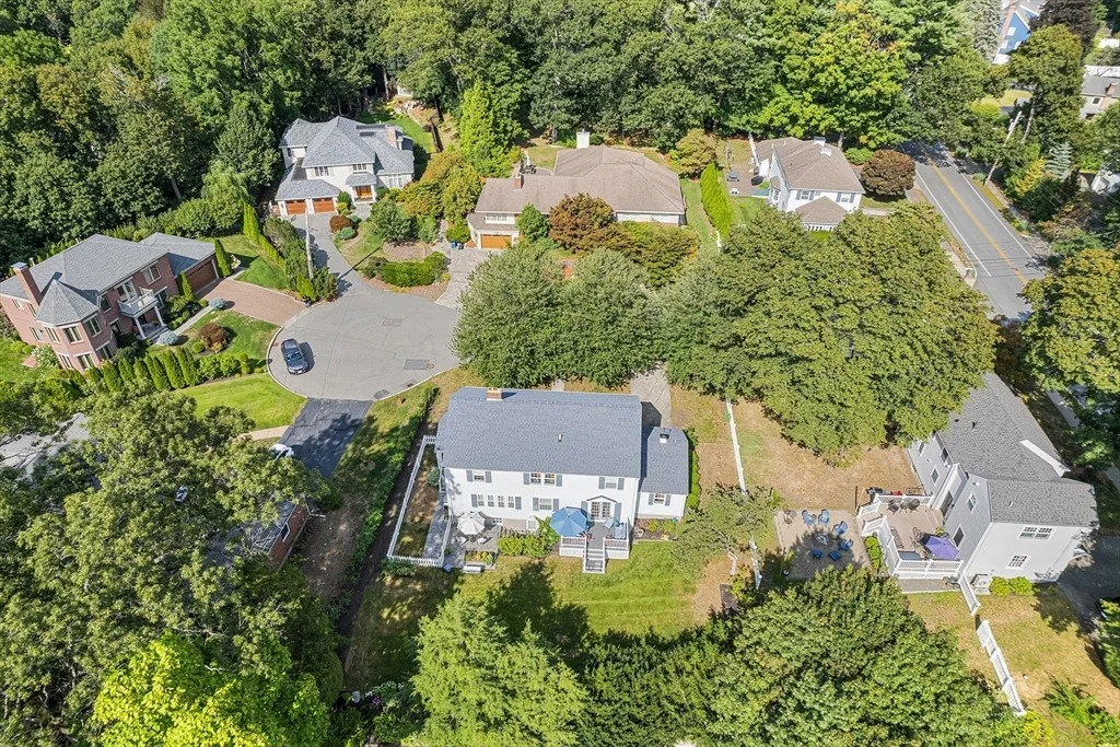 Photo of 4 Oakland Cir