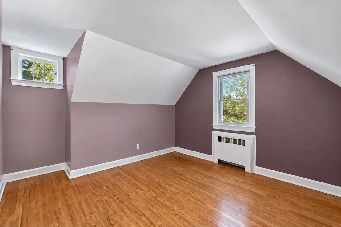 Photo of 39 Southbridge Rd