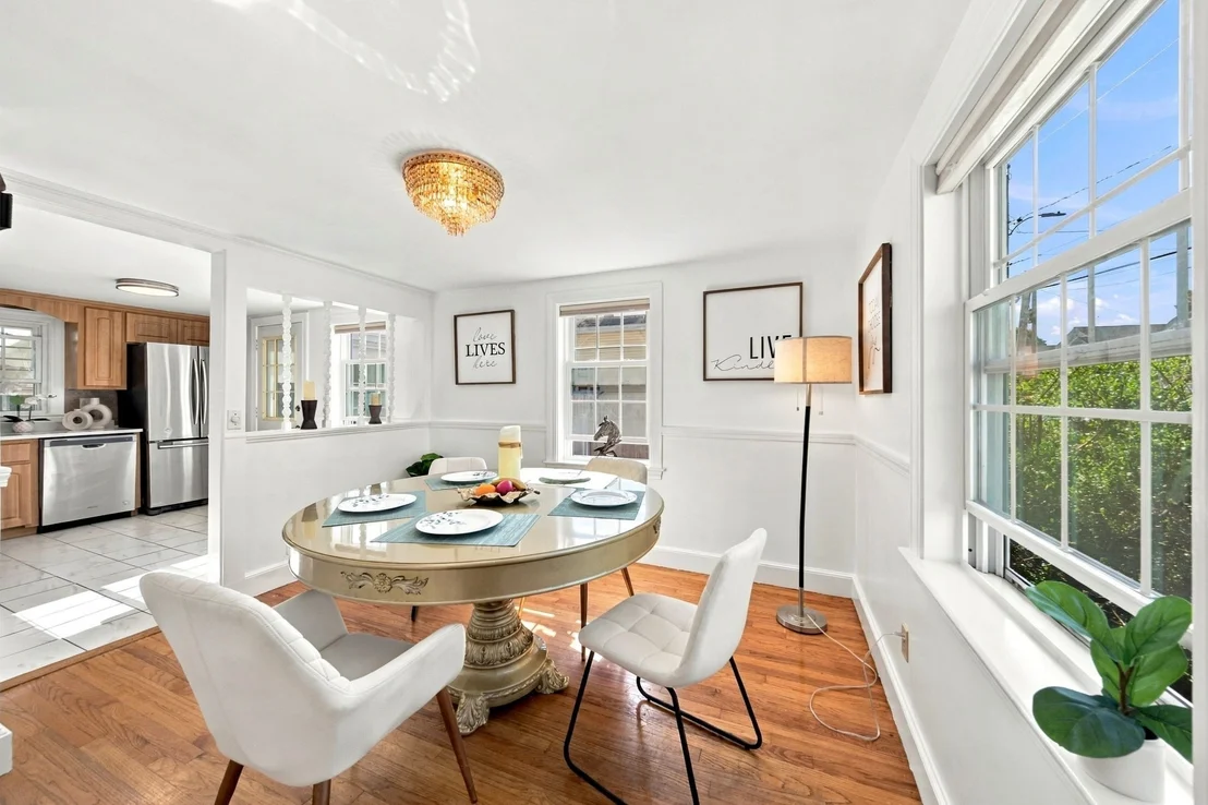 Photo of 147 Elmlawn Rd
