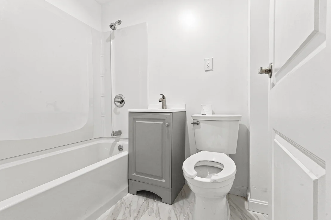 Photo of 650 Third