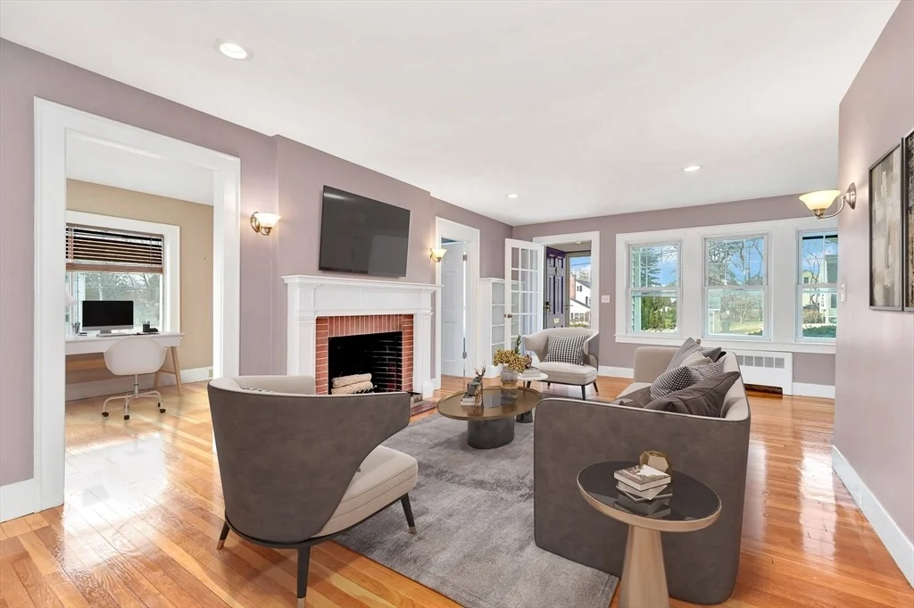 Photo of 44 Douglas Rd