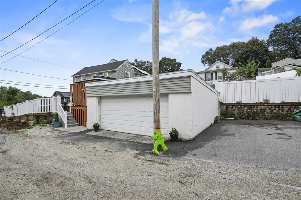 Photo of 334 Bridle Path