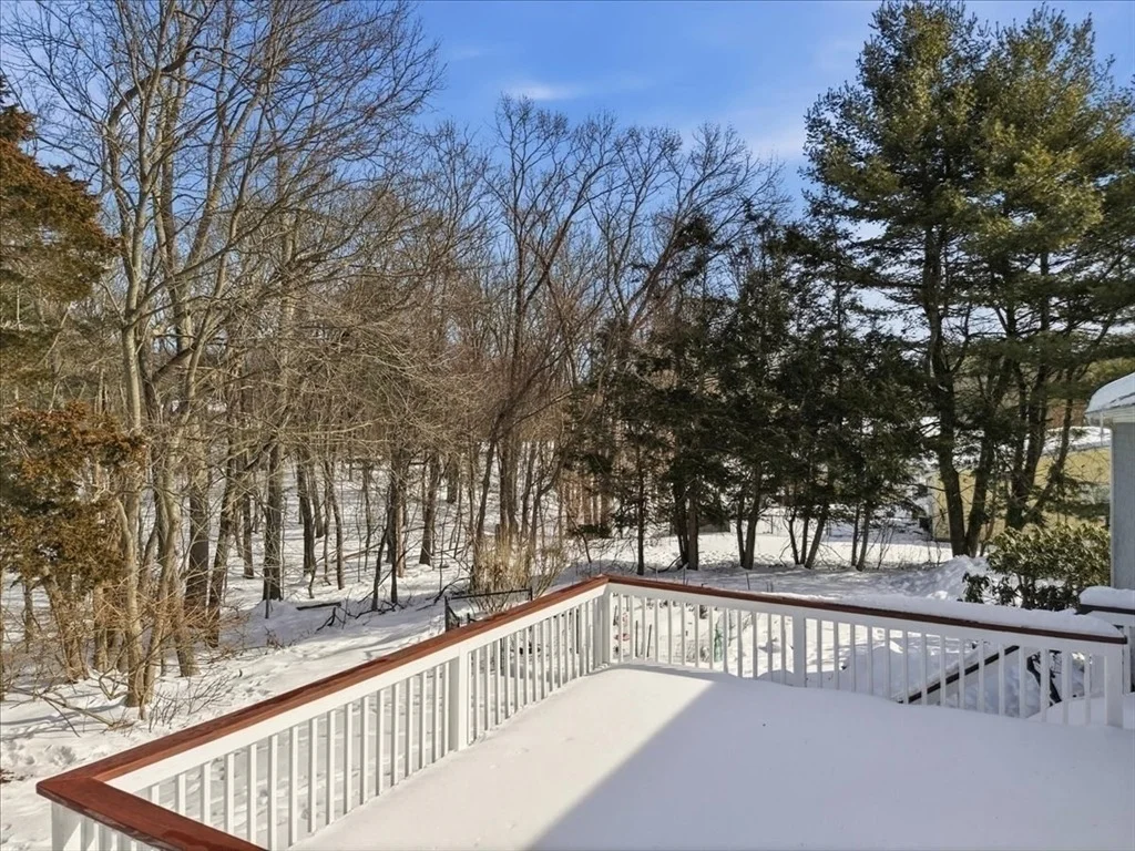 Photo of 2 Sherwood Cir