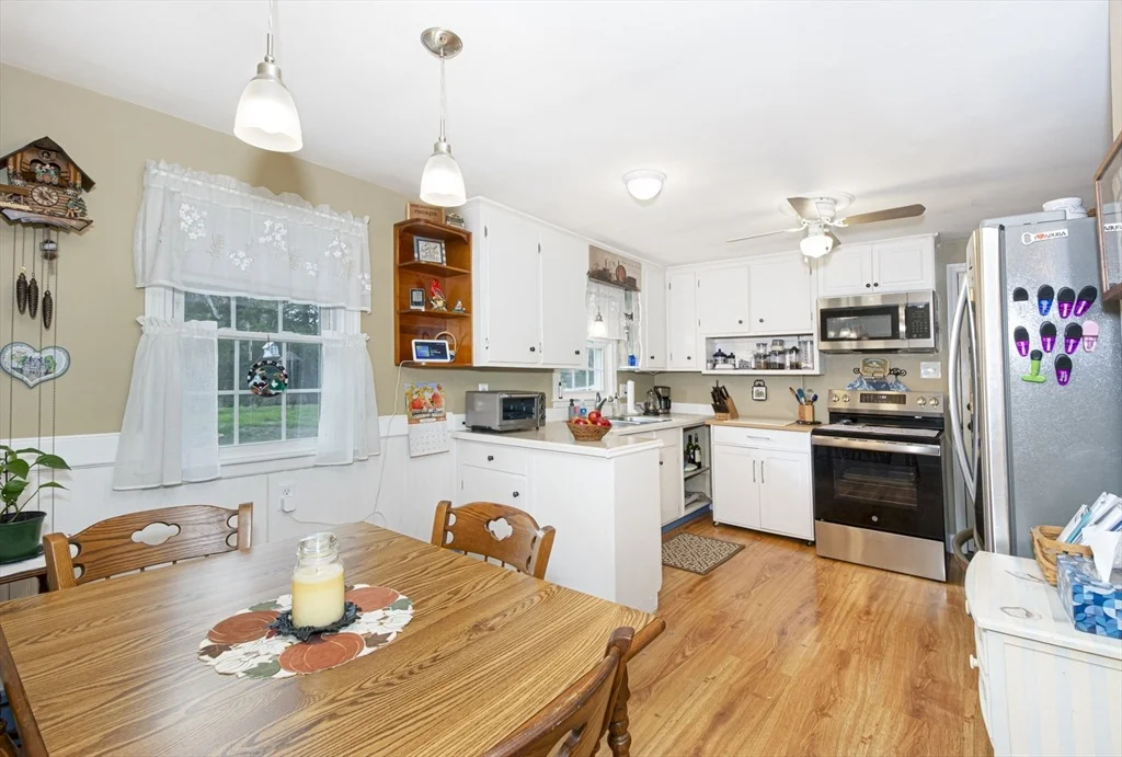 Photo of 9 Orchard Dr