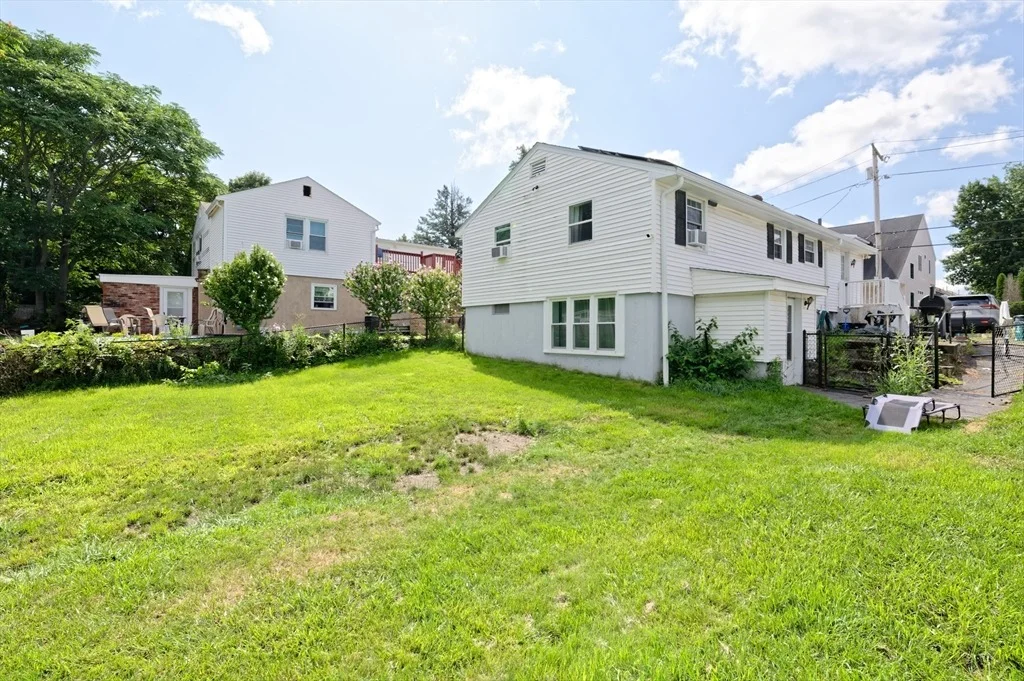 Photo of 799 Franklin St