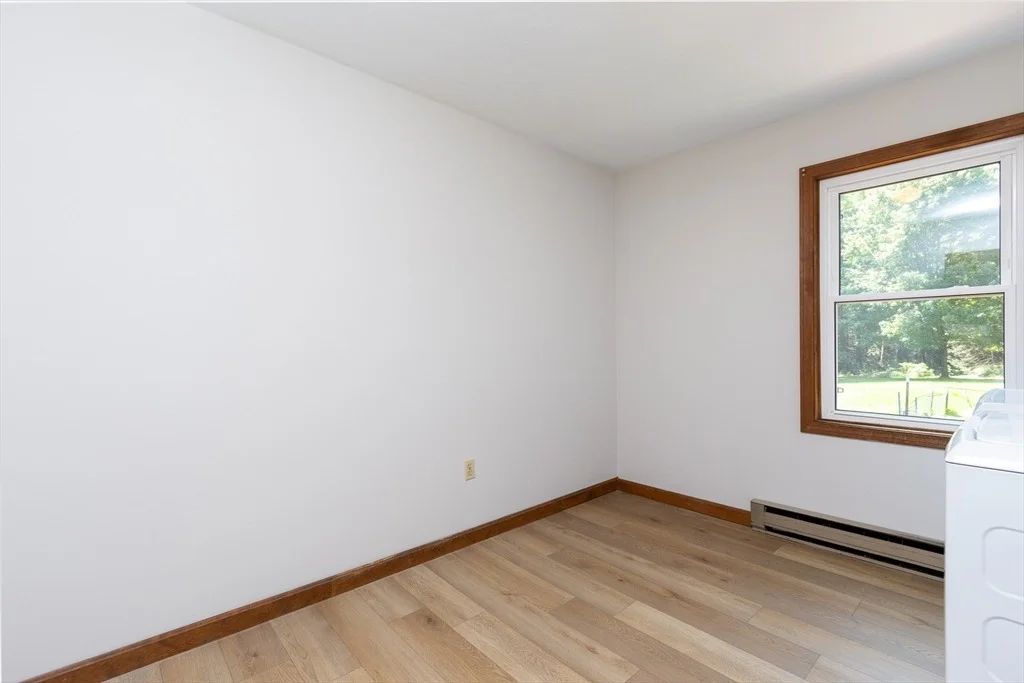 Photo of 246 Torrey Rd
