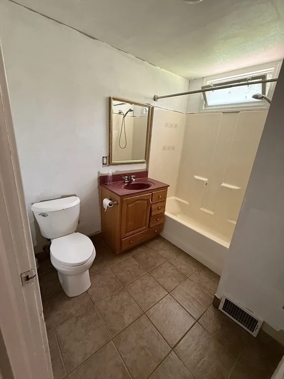 Photo of 76 Nelson Circle
